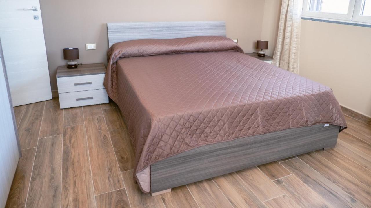 Tenuta Papola B&B Brindisi Bagian luar foto